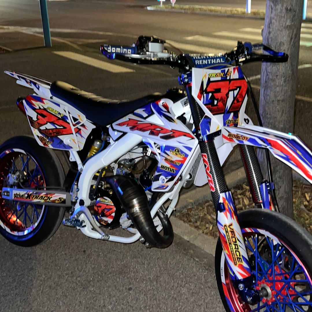 KIT DÉCO 100% PERSO 50CC